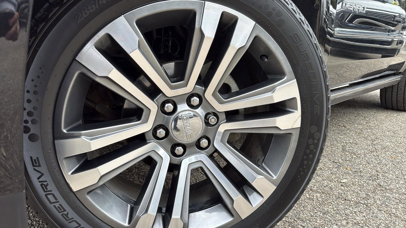 2018 GMC Yukon Denali