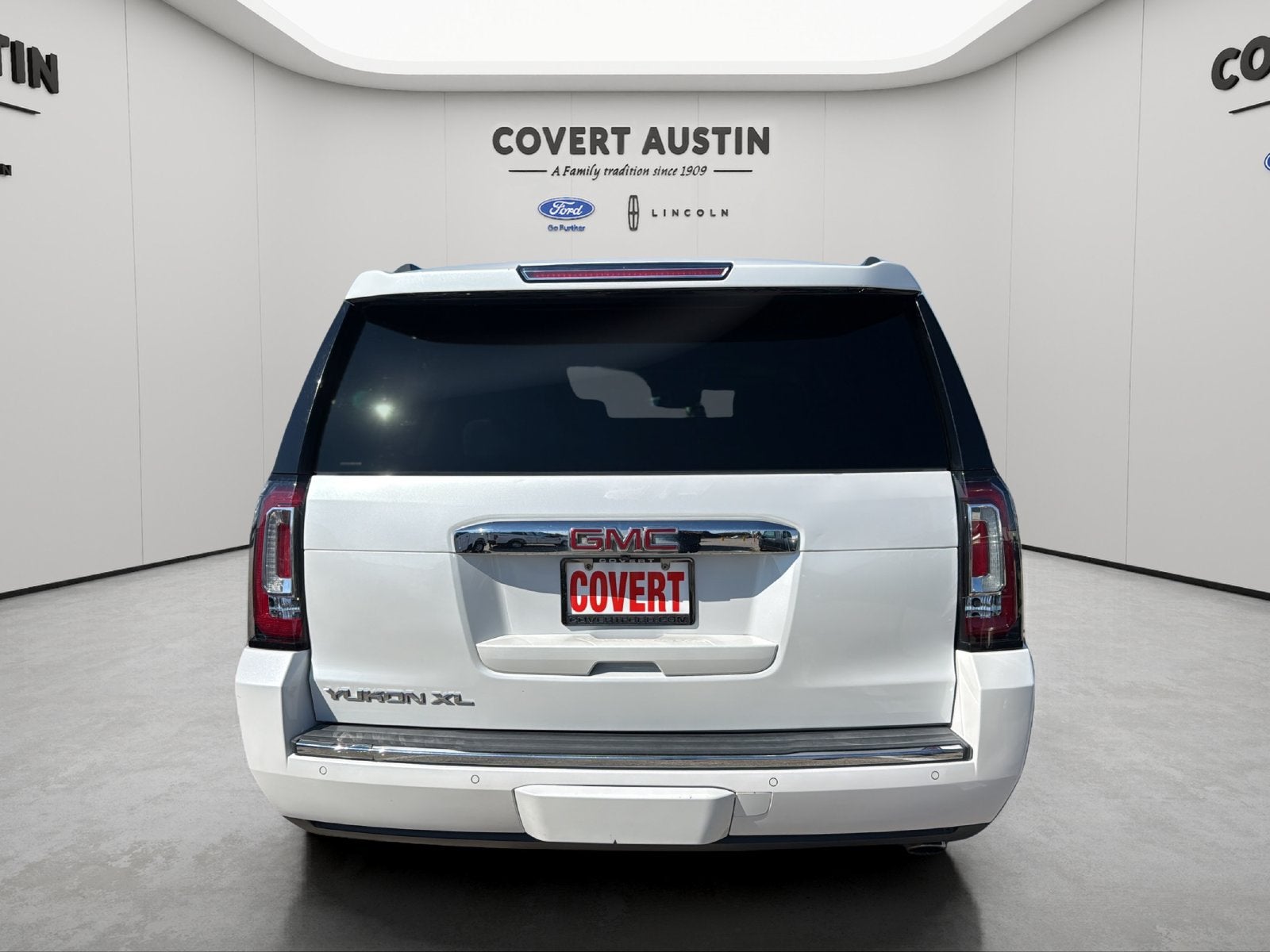 2017 GMC Yukon XL Denali