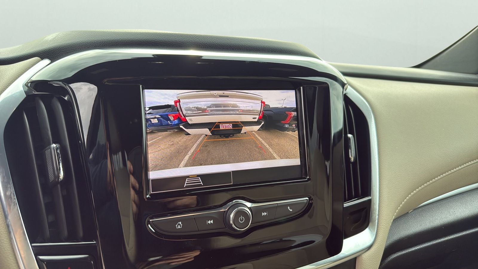 2022 Chevrolet Traverse LS