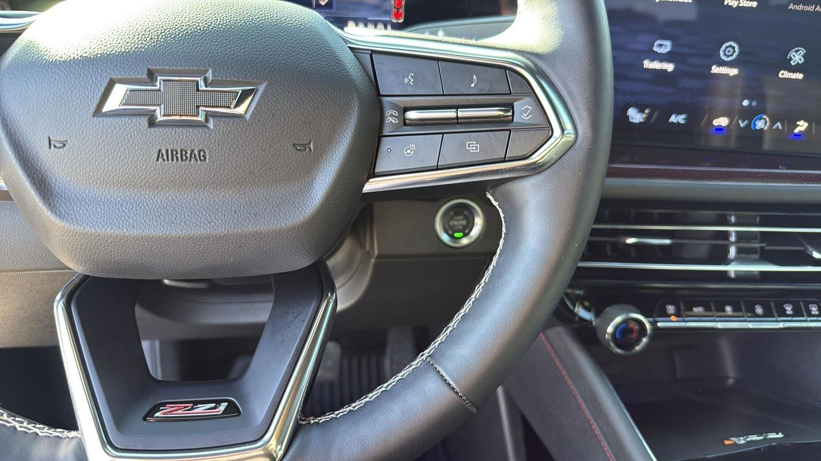 2025 Chevrolet Traverse Z71