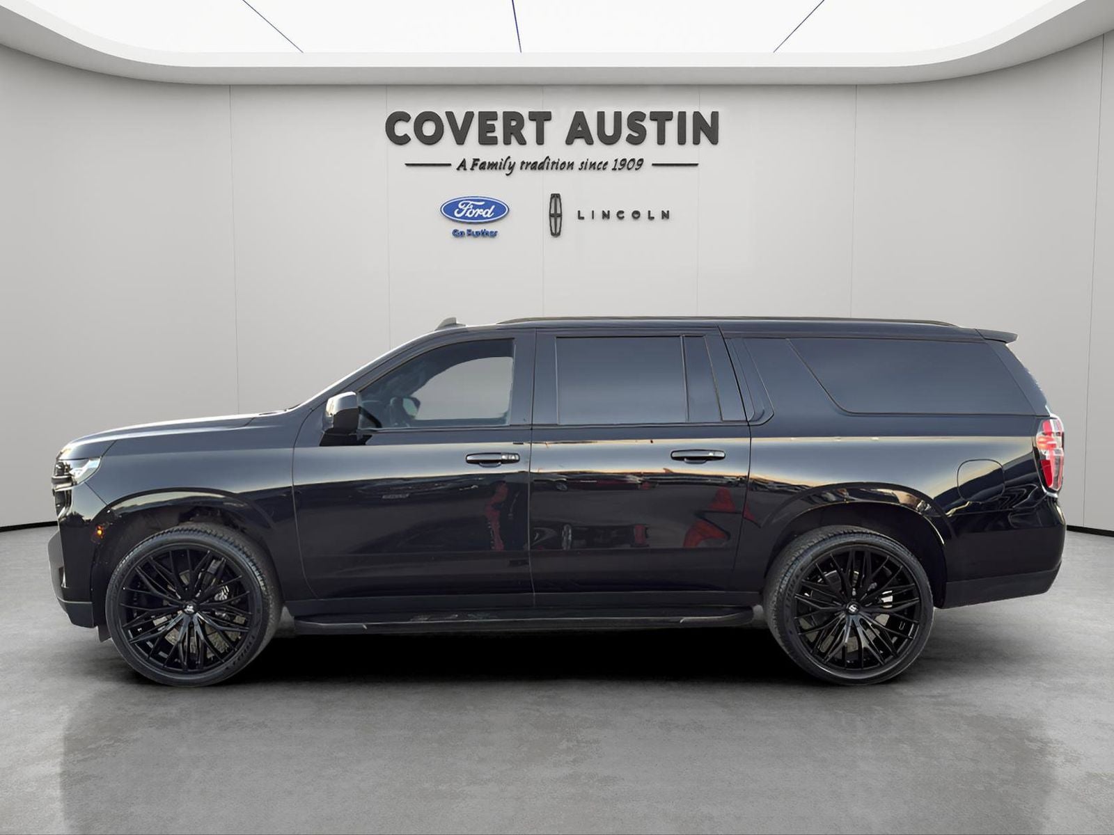 2021 Chevrolet Suburban LT