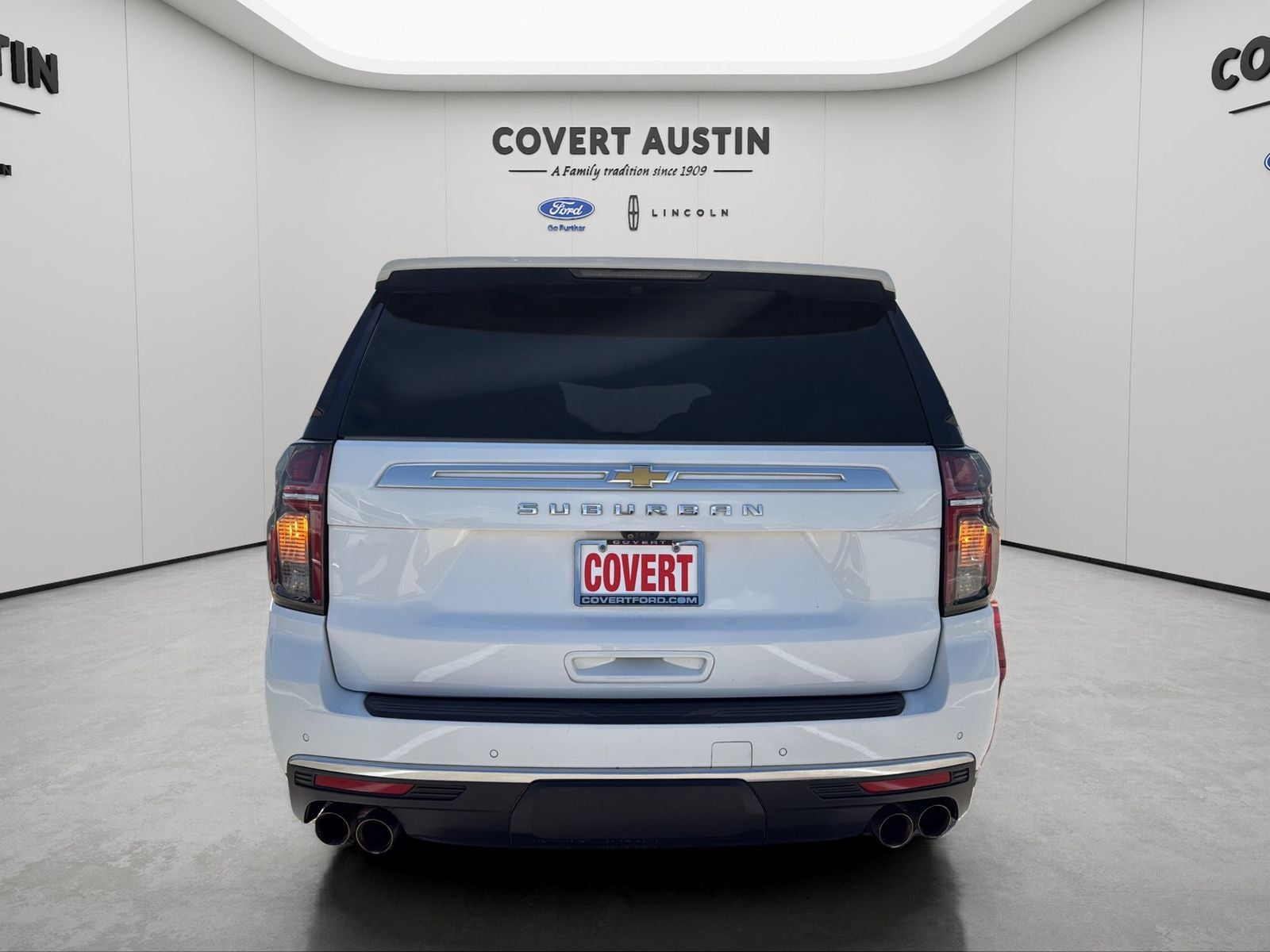 2023 Chevrolet Suburban High Country