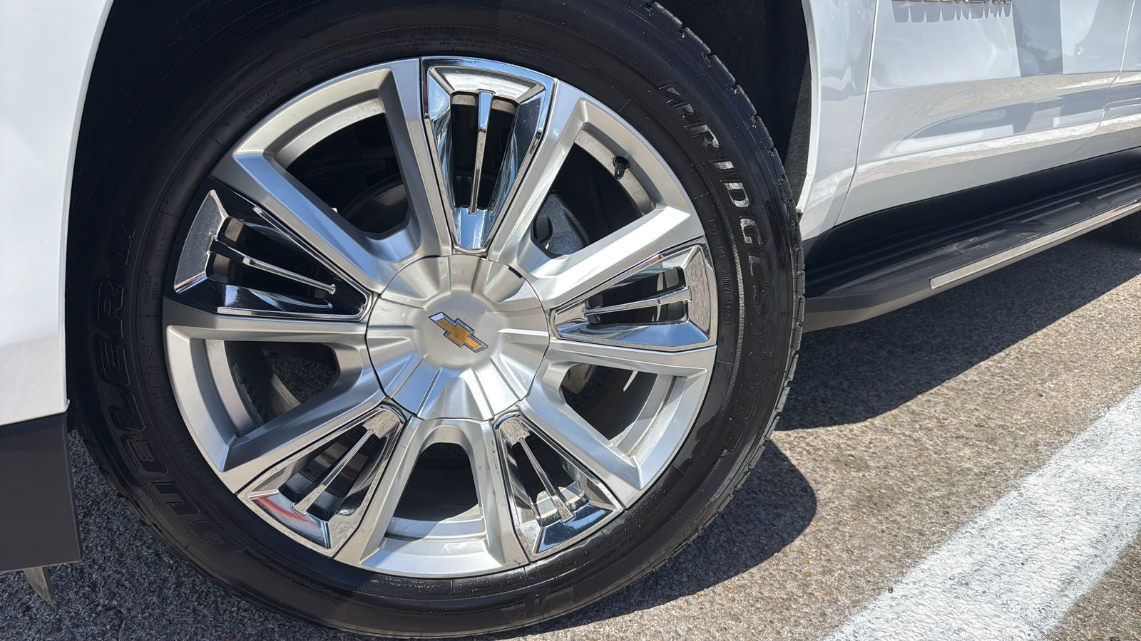 2023 Chevrolet Suburban High Country