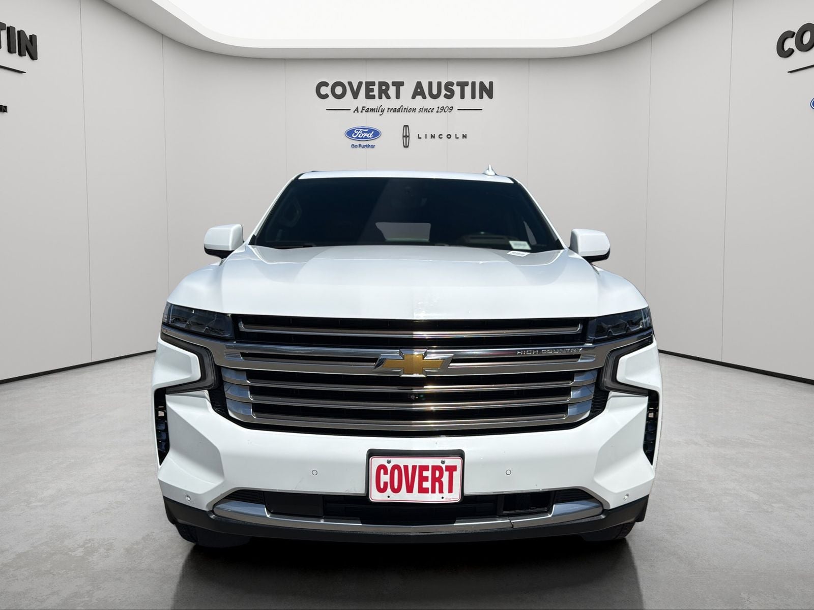 2023 Chevrolet Suburban High Country