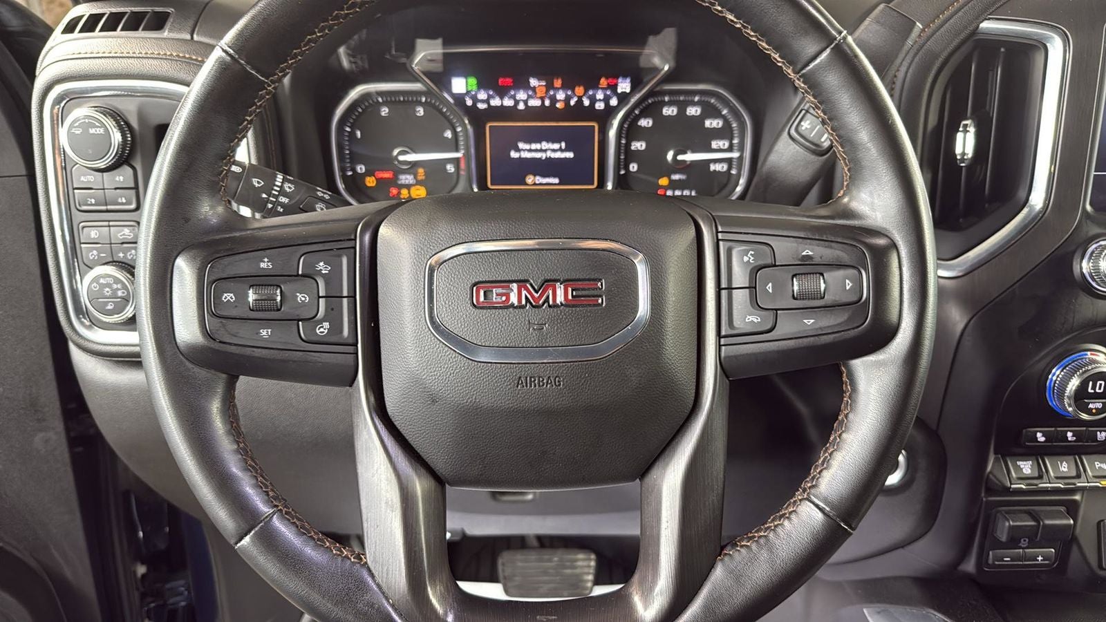 2023 GMC Sierra 2500HD AT4