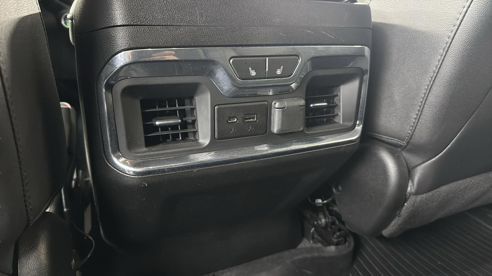 2023 GMC Sierra 2500HD AT4