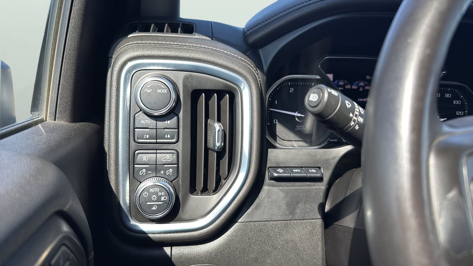 2021 GMC Sierra 2500HD Denali