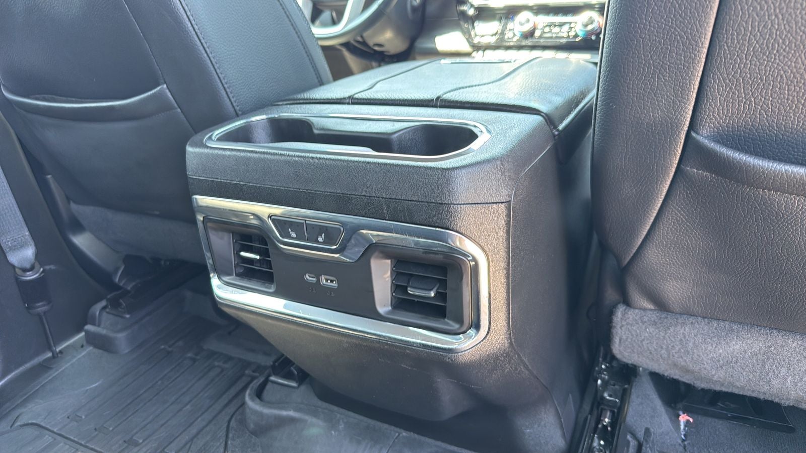 2024 GMC Sierra 3500HD Denali