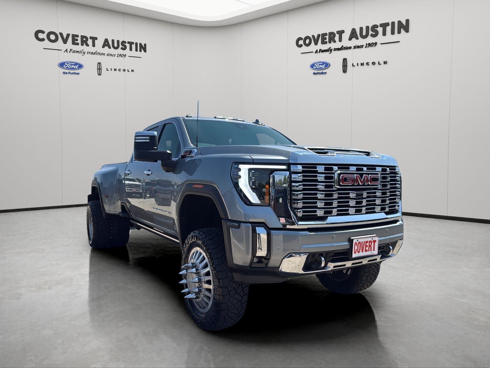 2024 GMC Sierra 3500HD Denali