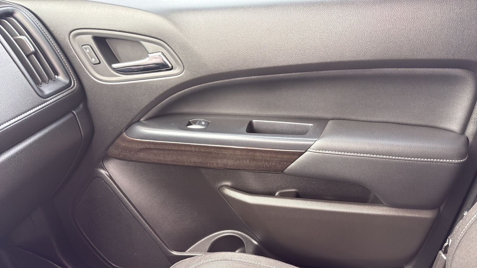 2020 GMC Canyon SLE1