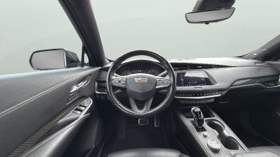 2022 Cadillac XT4 Sport
