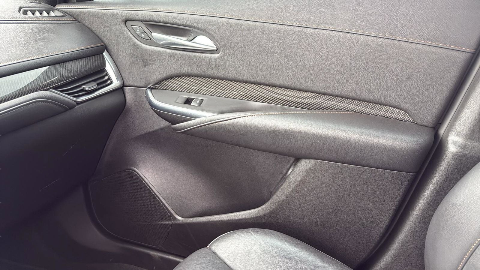 2022 Cadillac XT4 Sport