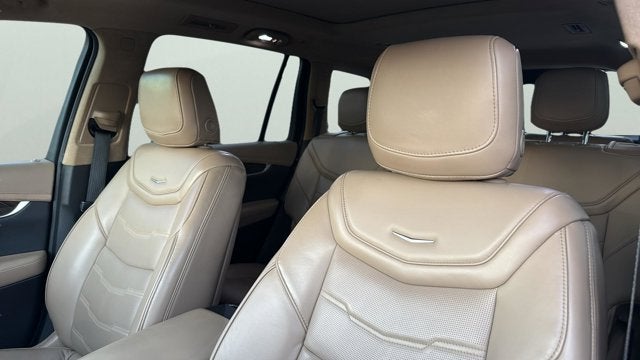 2022 Cadillac XT6 Premium Luxury