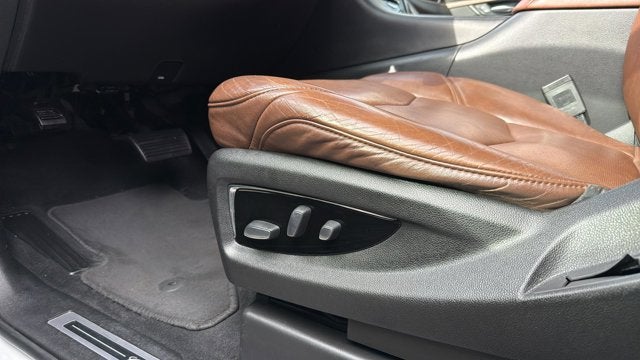 2018 Cadillac Escalade Luxury