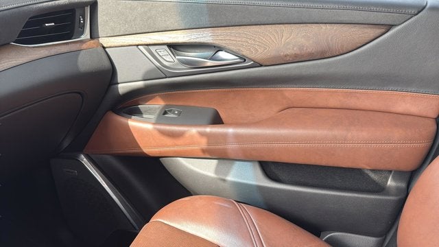 2018 Cadillac Escalade Luxury