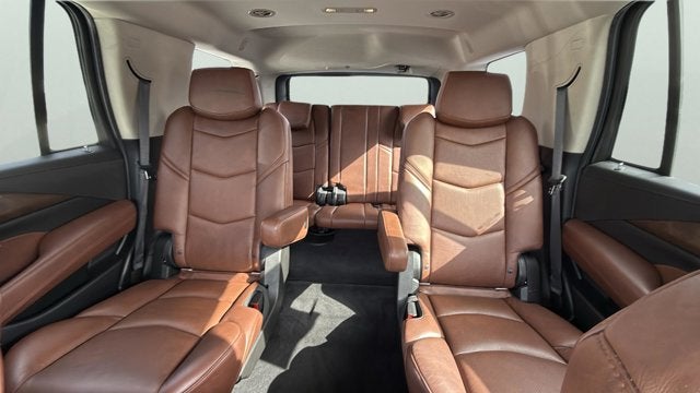 2018 Cadillac Escalade Luxury