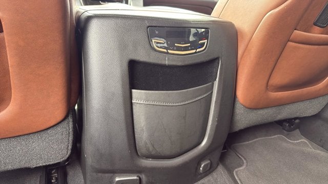 2018 Cadillac Escalade Luxury