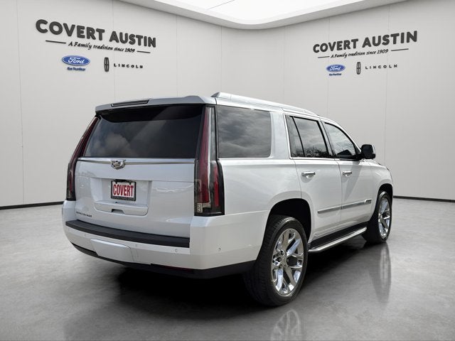 2018 Cadillac Escalade Luxury