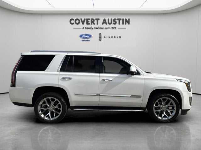 2018 Cadillac Escalade Luxury