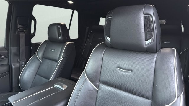 2022 Cadillac Escalade Sport