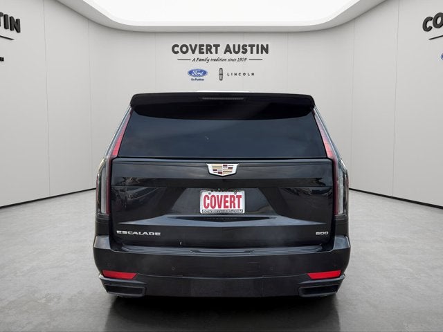 2022 Cadillac Escalade Sport