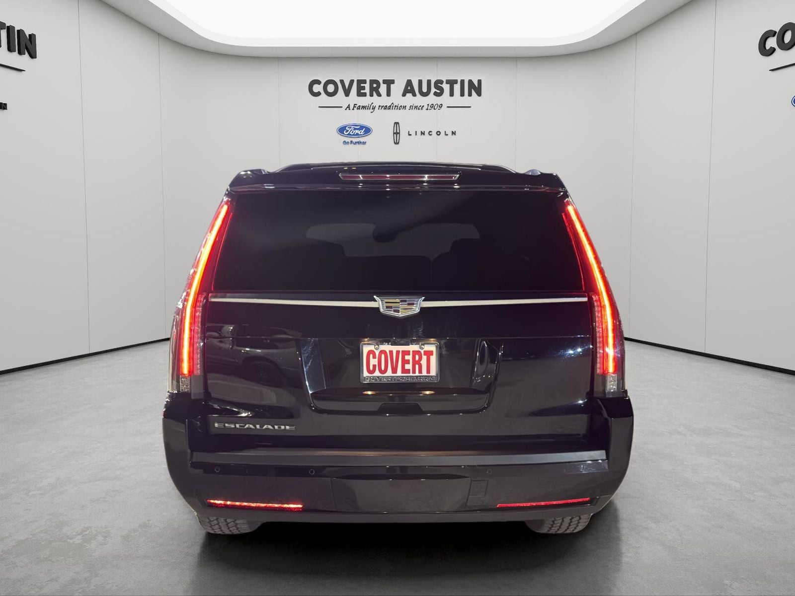 2020 Cadillac Escalade Luxury