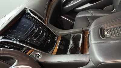 2018 Cadillac Escalade Luxury
