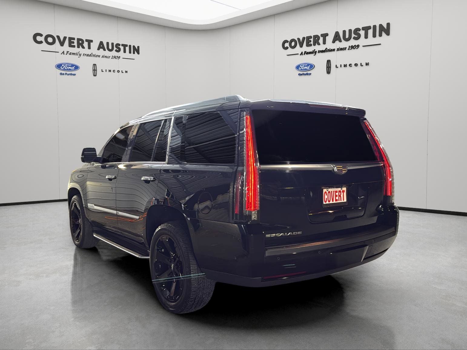 2018 Cadillac Escalade Luxury