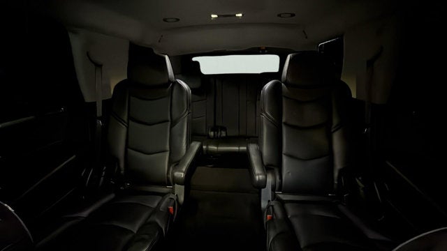 2018 Cadillac Escalade Luxury