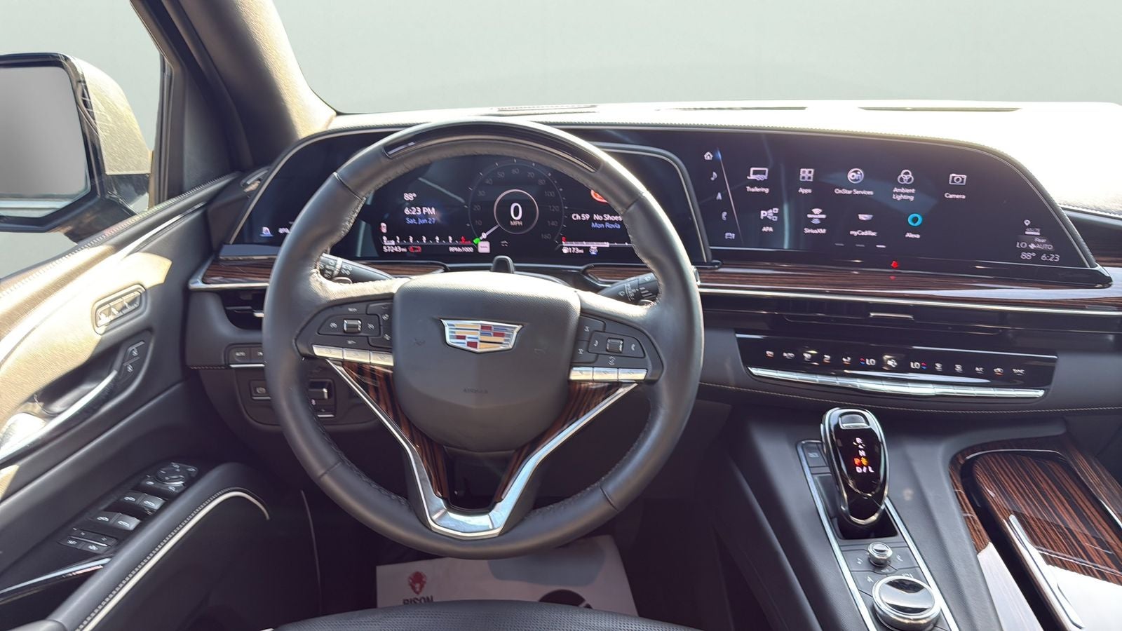 2022 Cadillac Escalade Premium Luxury