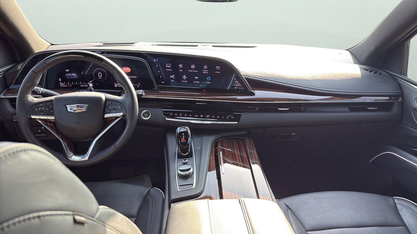 2022 Cadillac Escalade Premium Luxury