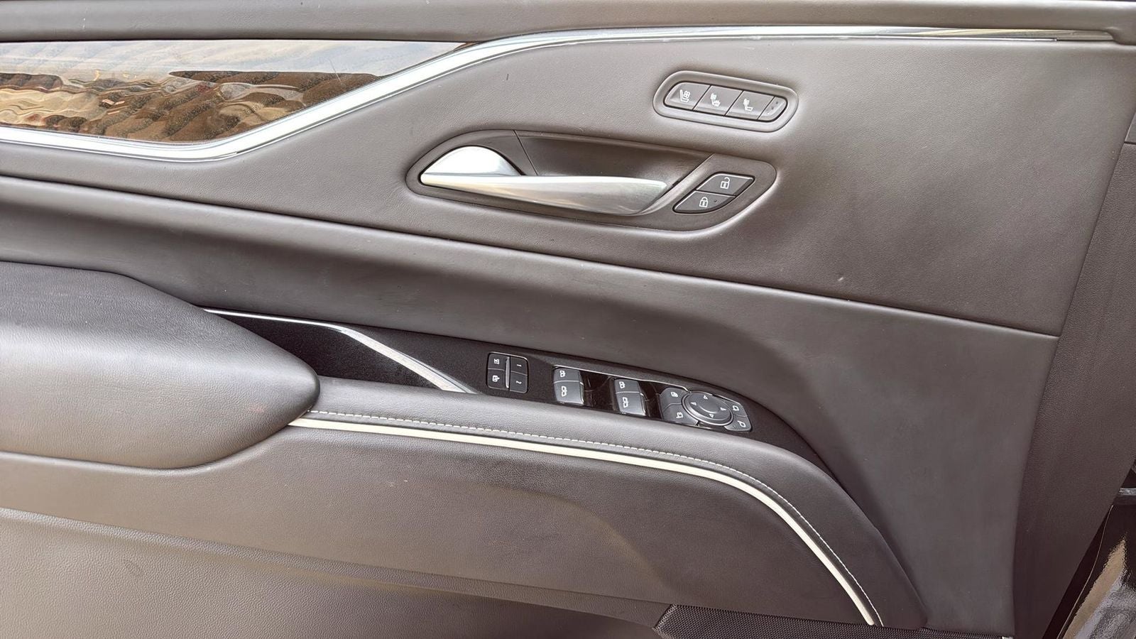 2024 Cadillac Escalade ESV Sport Platinum