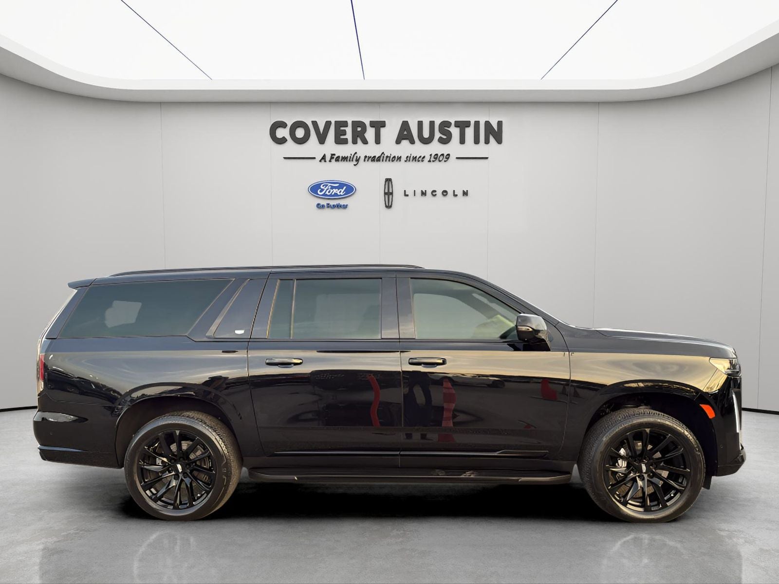 2024 Cadillac Escalade ESV Sport Platinum