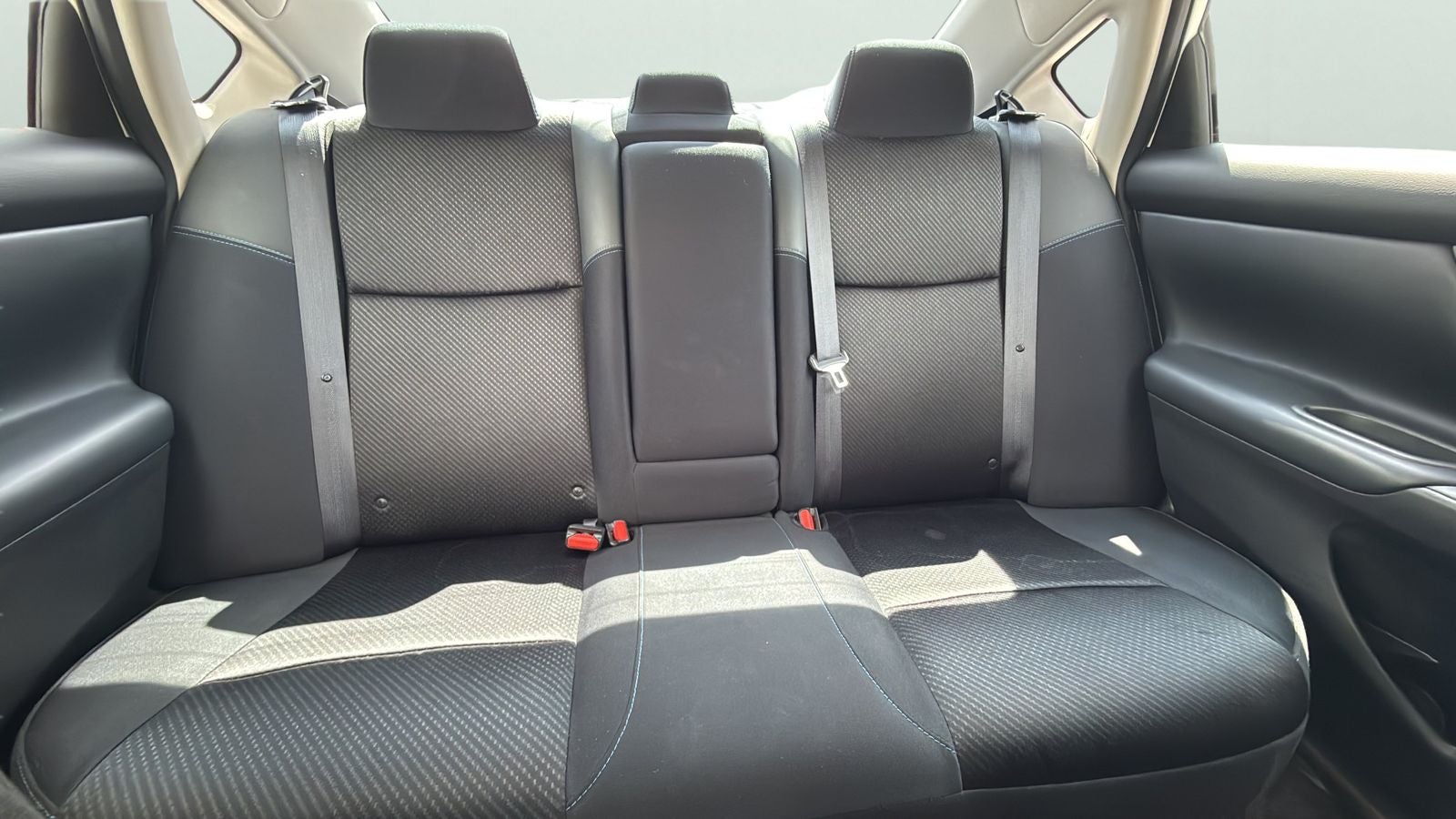 2016 Nissan Altima 2.5 SR
