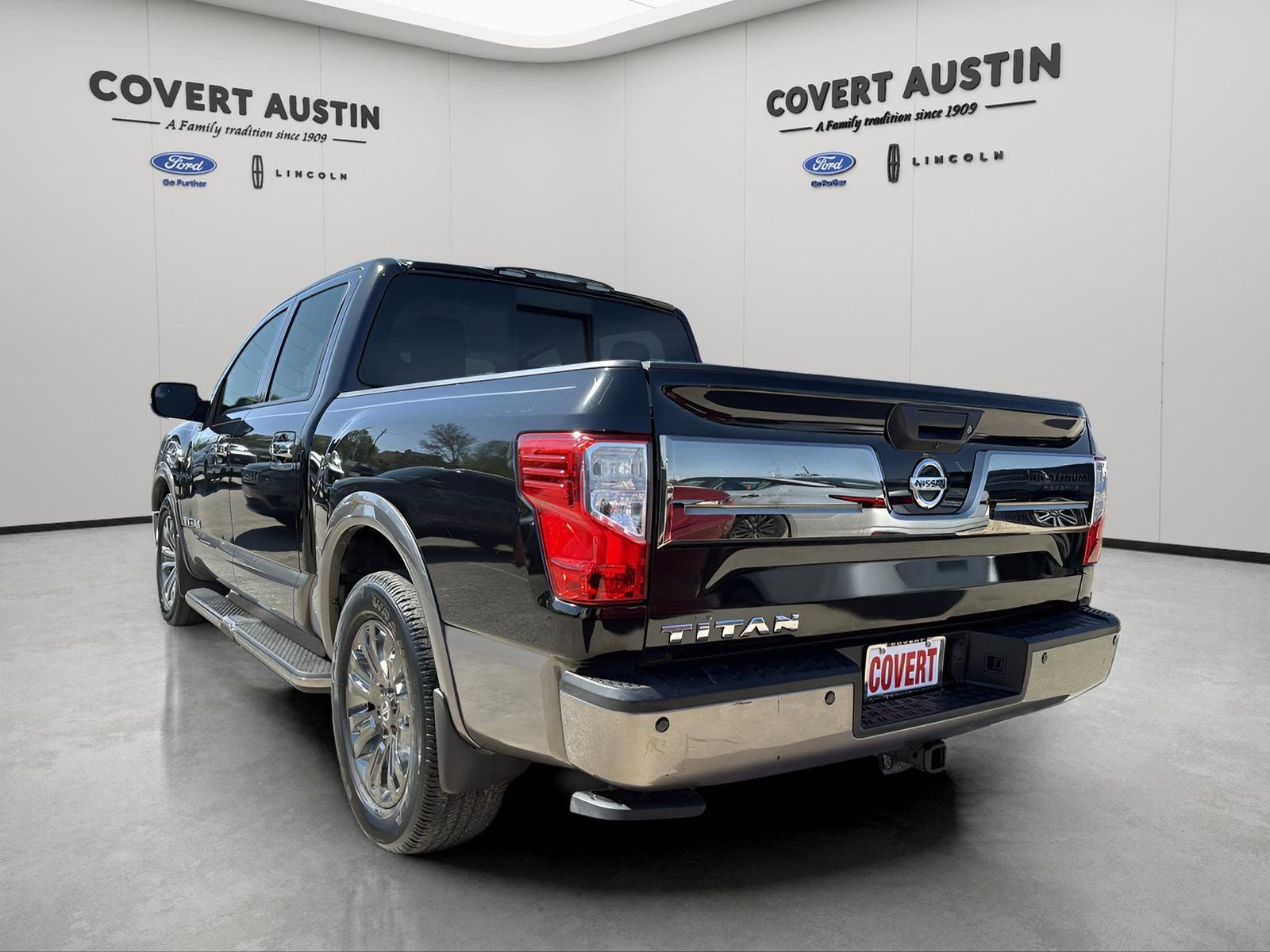 2017 Nissan Titan Platinum Reserve