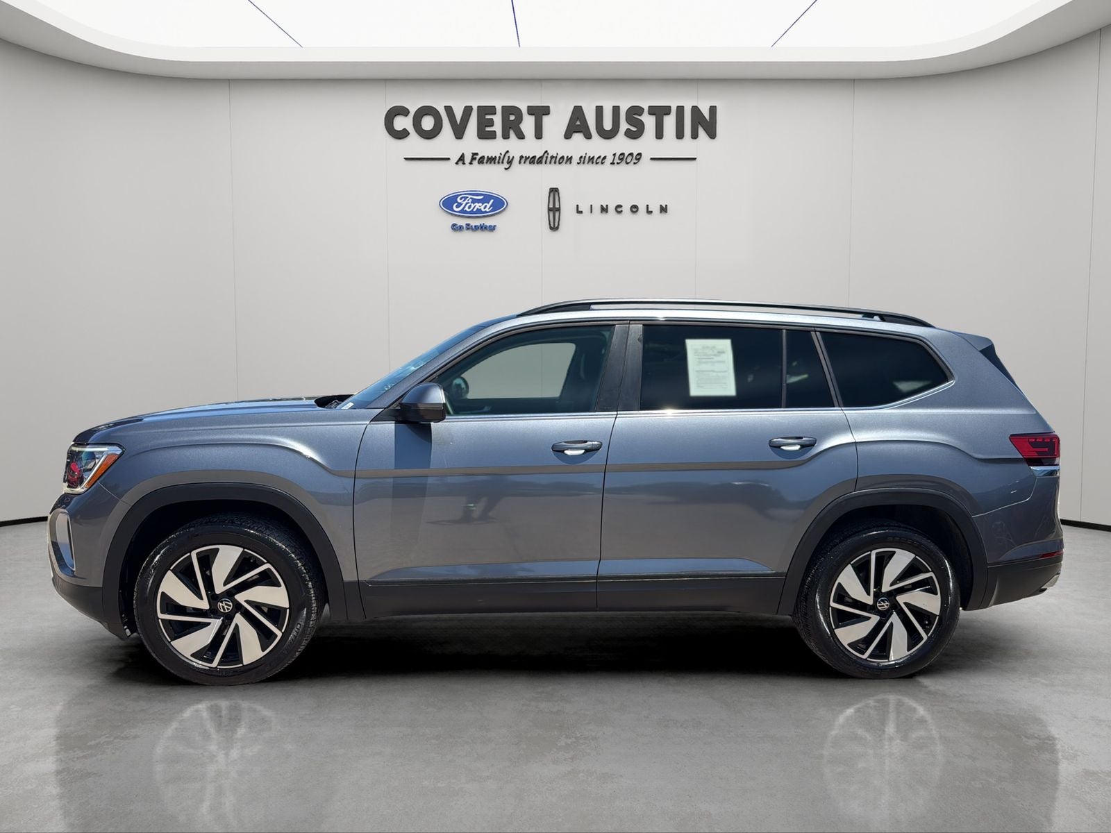 2024 Volkswagen Atlas 2.0T SE w/Technology