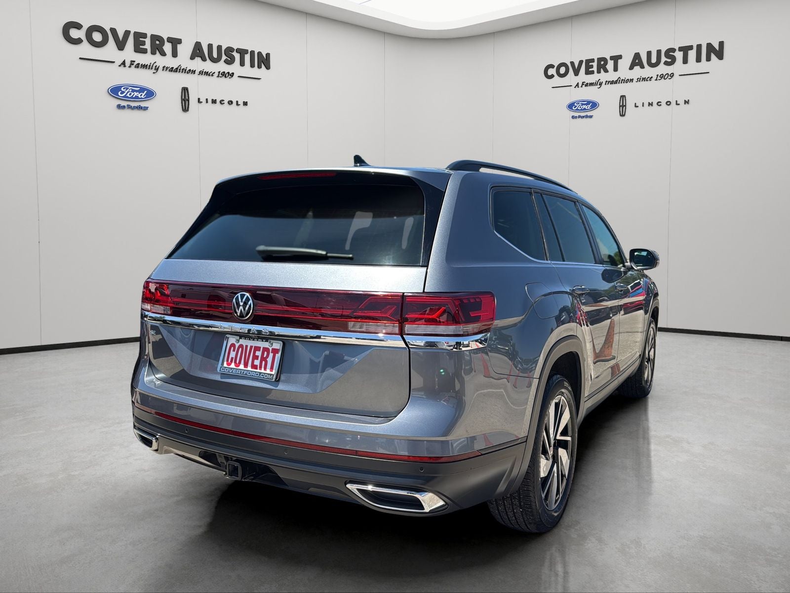 2024 Volkswagen Atlas 2.0T SE w/Technology