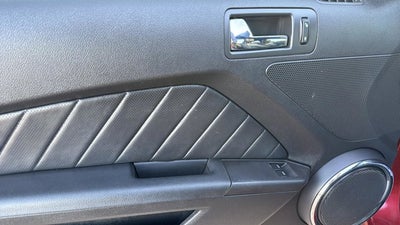 2012 Ford Mustang V6 Premium