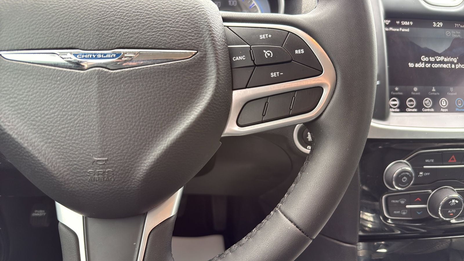 2023 Chrysler 300 Touring
