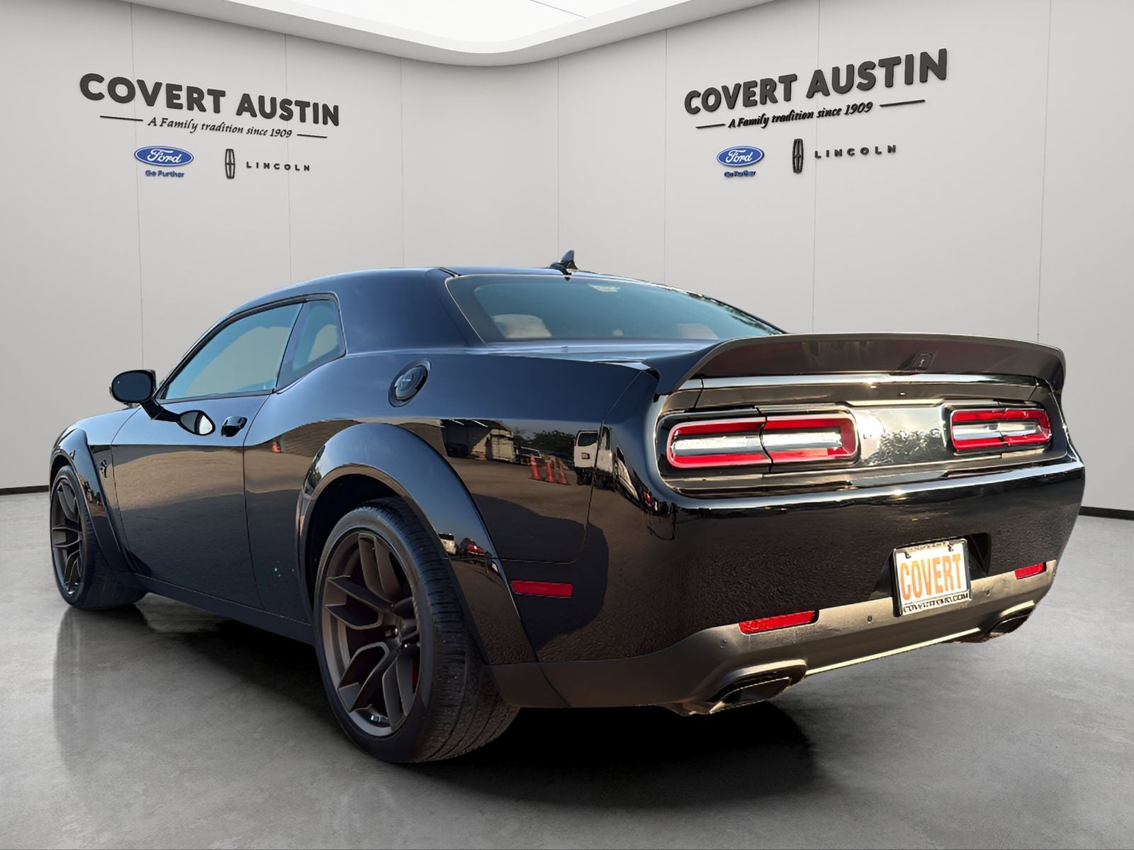 2023 Dodge Challenger SRT Hellcat Redeye Widebody Jailbreak