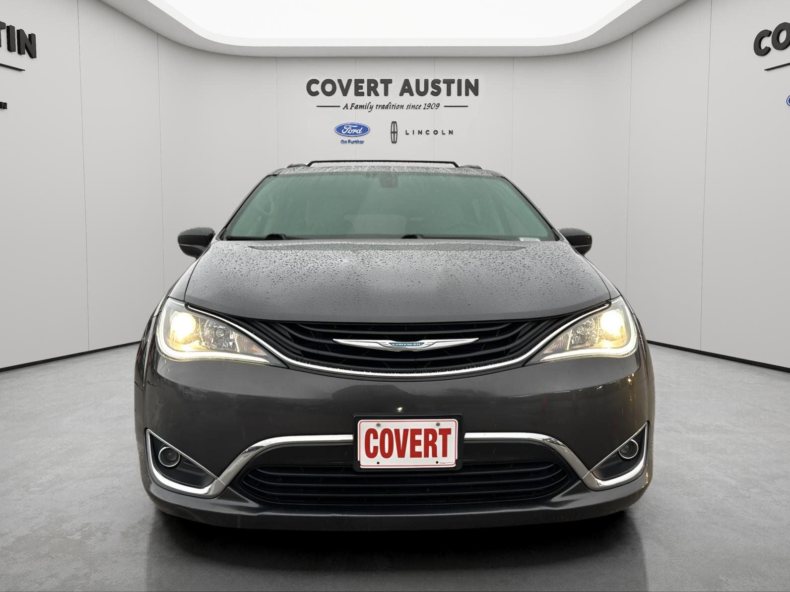 2018 Chrysler Pacifica Hybrid Touring Plus