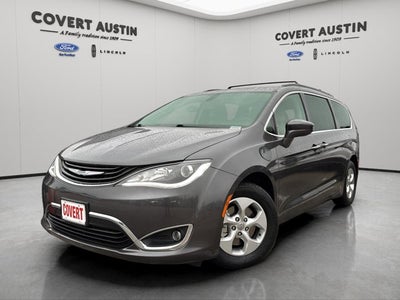 2018 Chrysler Pacifica Hybrid Touring Plus