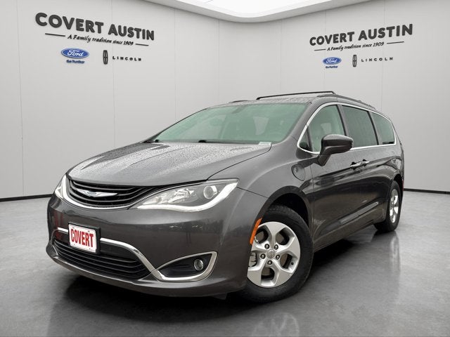 2018 Chrysler Pacifica Hybrid Touring Plus