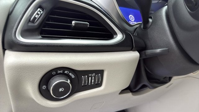 2018 Chrysler Pacifica Hybrid Touring Plus