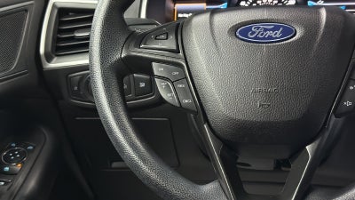 2021 Ford Edge SE