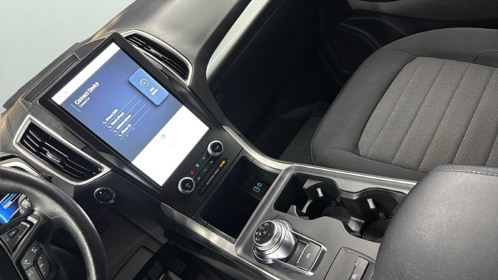 2021 Ford Edge SE