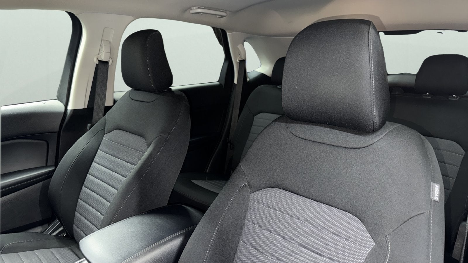 2021 Ford Edge SE
