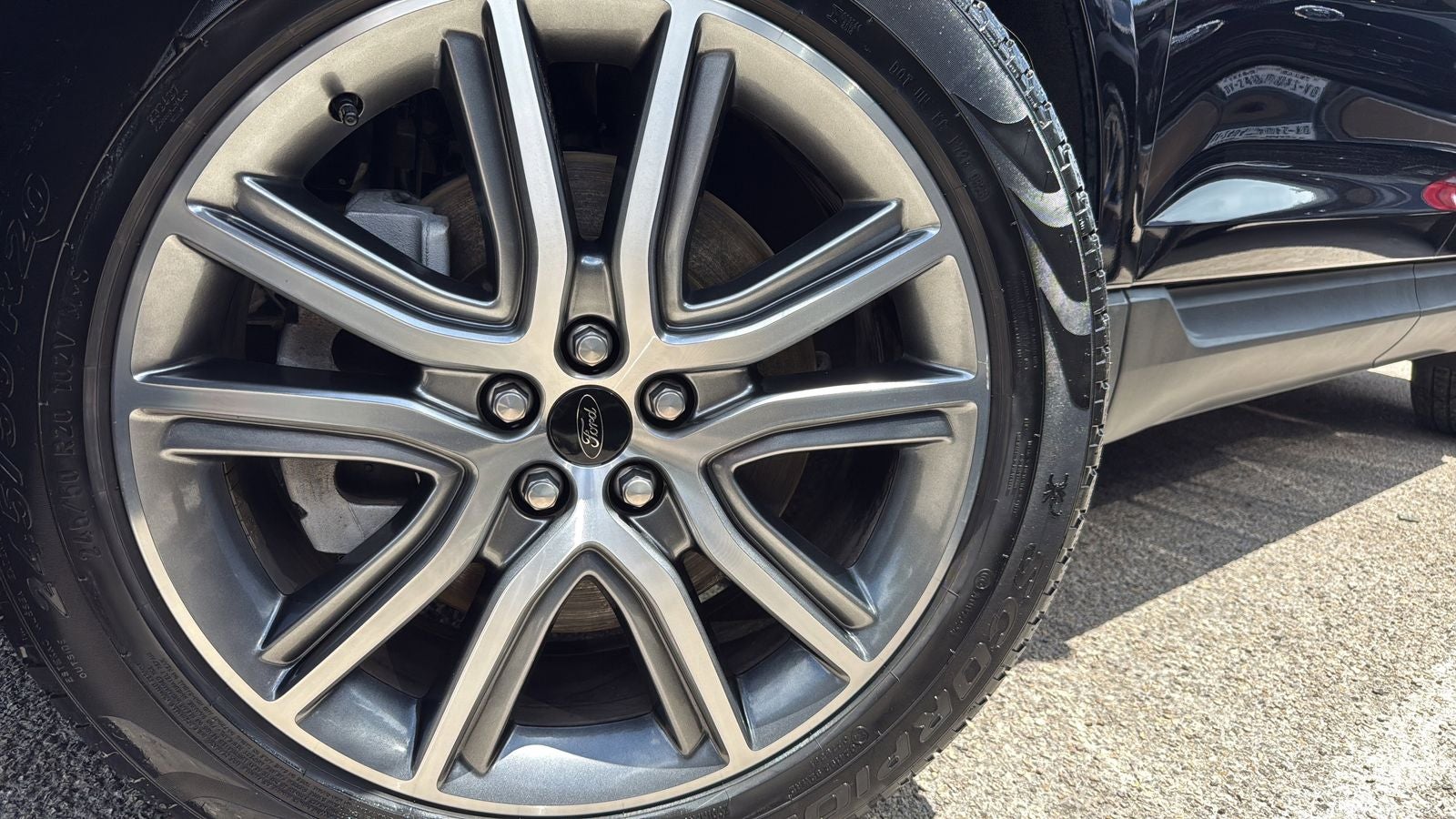 2023 Ford Edge Titanium