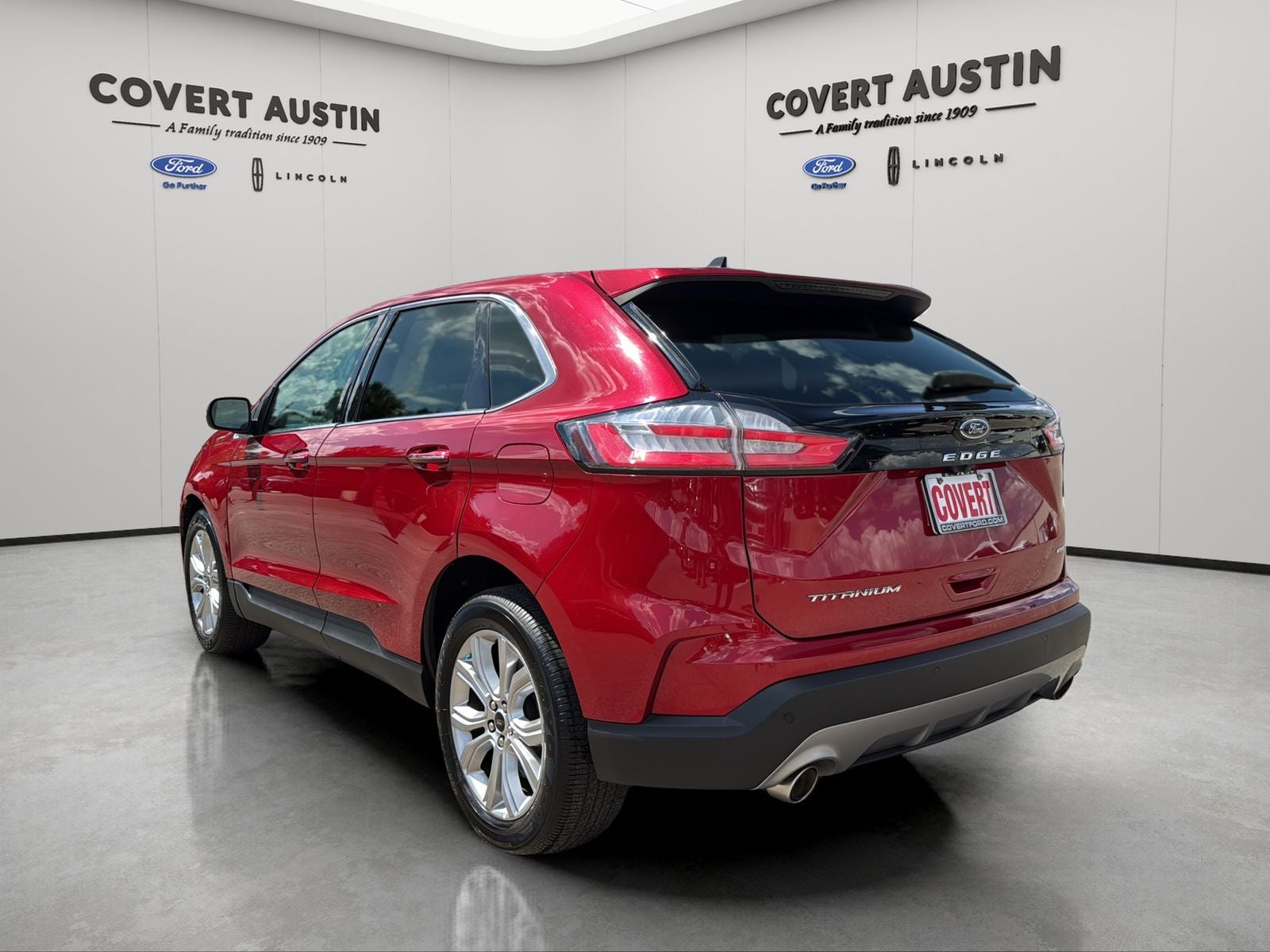 2023 Ford Edge Titanium