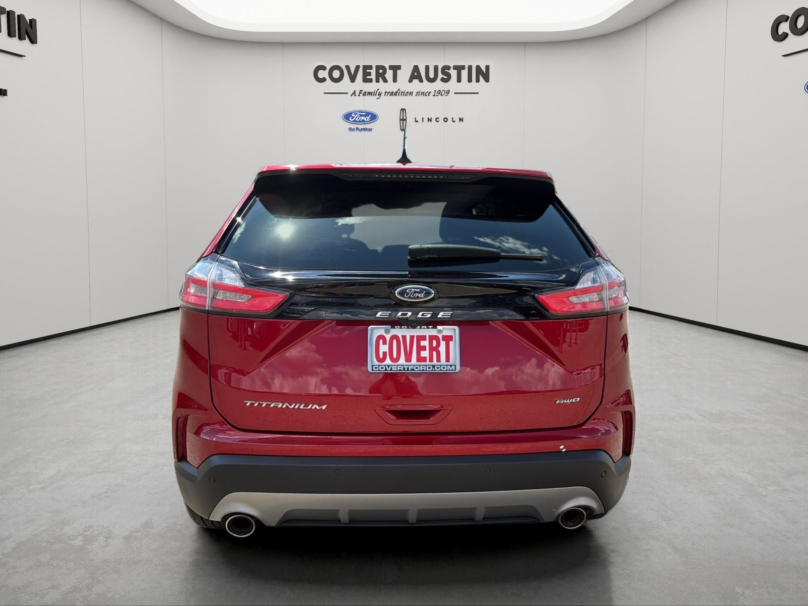 2023 Ford Edge Titanium